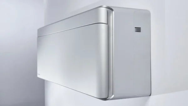 Инверторен климатик Daikin Stylish FTXA25CW/RXA25A8, 9000BTU