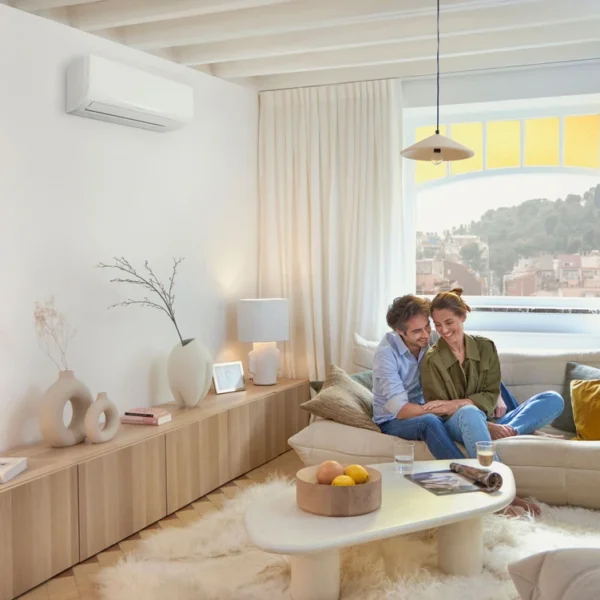Инверторен климатик Daikin Sensira FTXF25F/RXF25F, 9000BTU