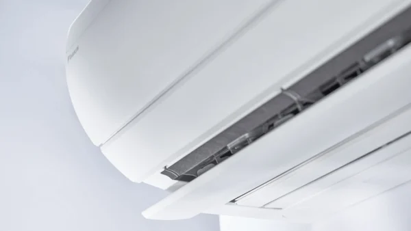 Инверторен климатик Daikin Ururu Sarara FTXZ25N/RXZ25N, 9000BTU